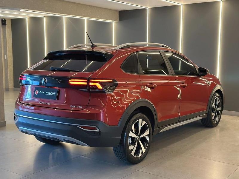 Volkswagen Nivus Highline 1.0 200 TSI Flex Automático - foto 2