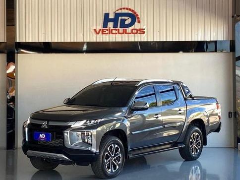 MITSUBISHI TRITON SPORT HPE S