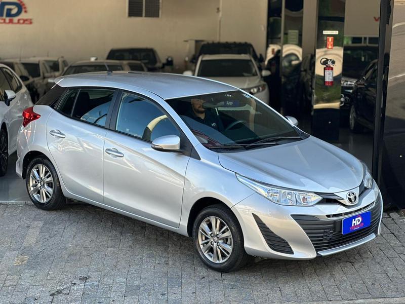Toyota Yaris Ha Pls 15cnt - foto 3