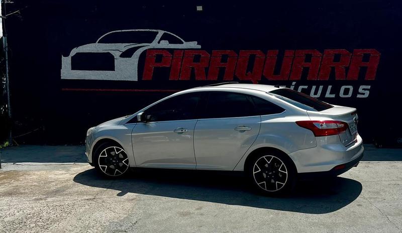 Ford Focus Ti At 2.0 S - foto 3
