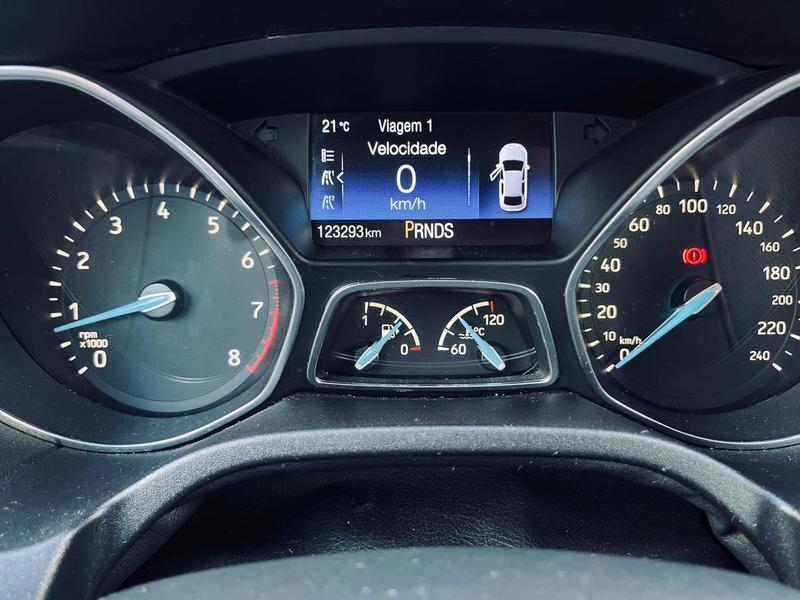Ford Focus Ti At 20hc - foto 9