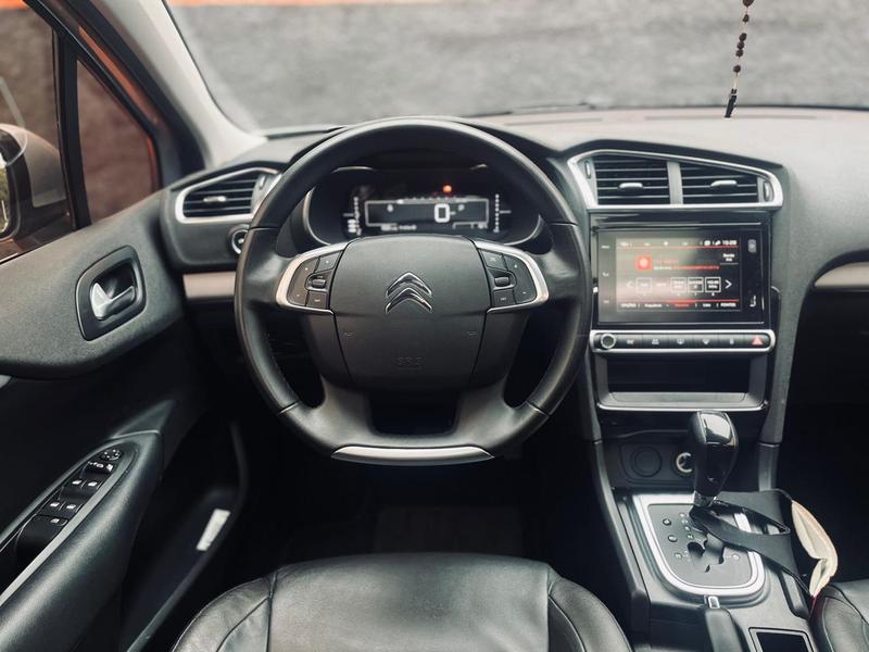 Citroën C4 Lounge Shine Automático - foto 8