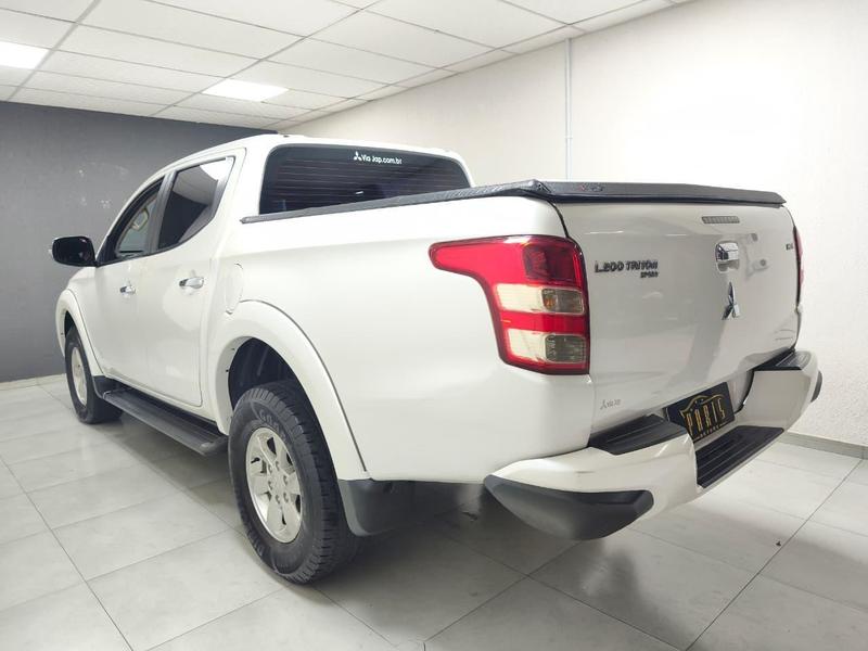 Mitsubishi Triton Sport Hpe - foto 17