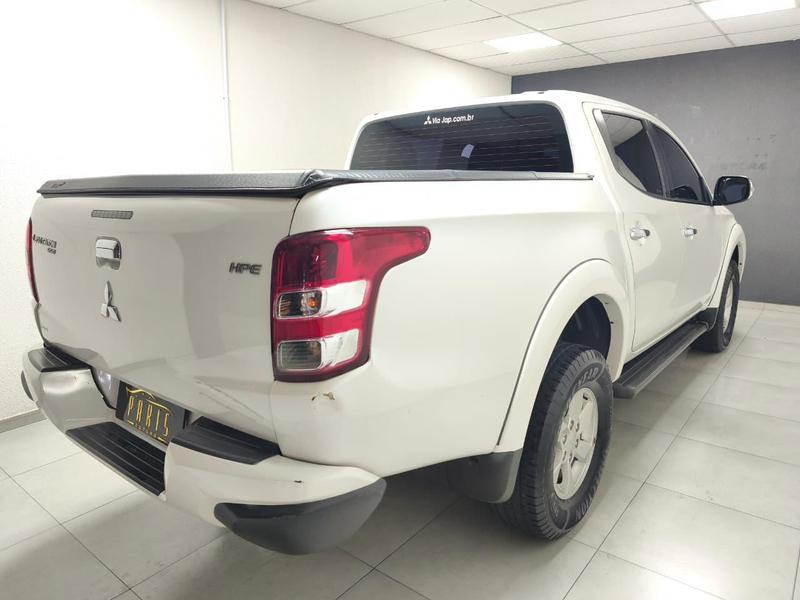 Mitsubishi Triton Sport Hpe - foto 15
