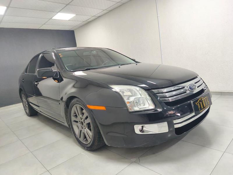 Ford Fusion - foto 3