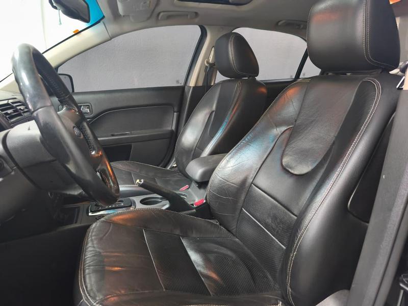 Ford Fusion - foto 8