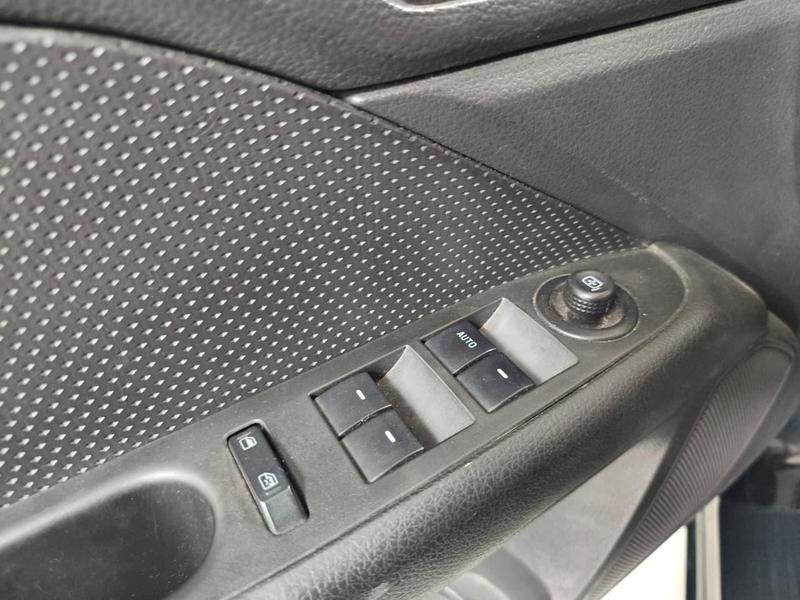 Ford Fusion - foto 9