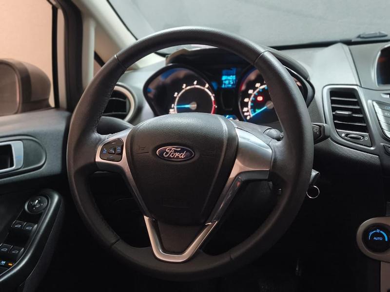 Ford Fiesta Ha 16l Se A - foto 8