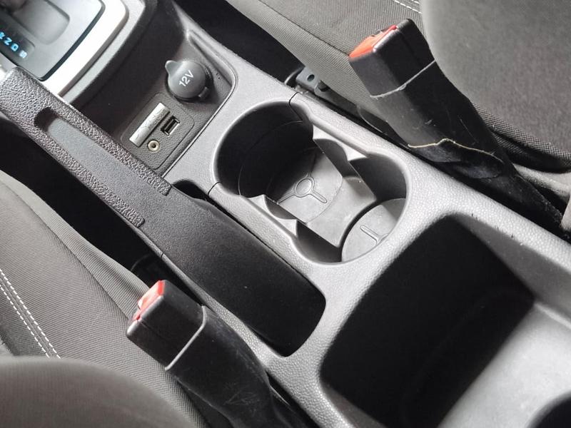 Ford Fiesta Ha 16l Se A - foto 14