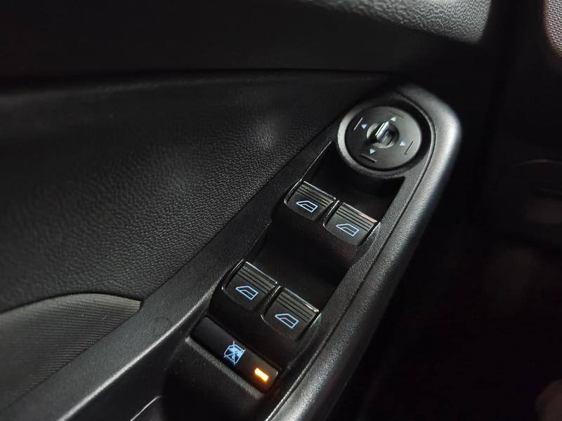 Ford Fiesta Ha 16l Se A - foto 10