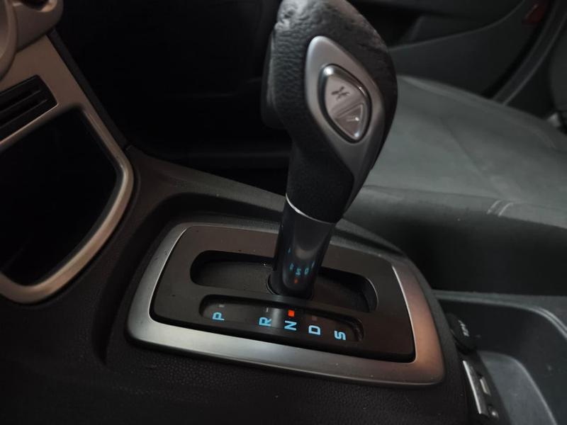 Ford Fiesta Ha 16l Se A - foto 7