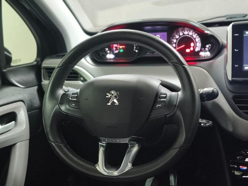 Peugeot 208 Allure Mt - foto 11