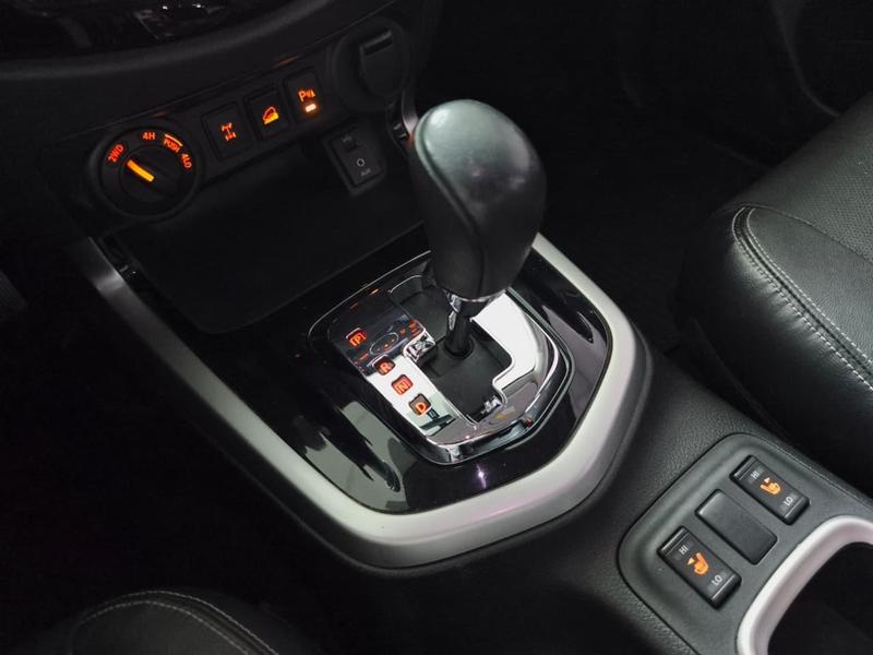 Nissan Frontier Le Cd 4X4 2.3 Bi Tb Diesel Aut. - foto 13