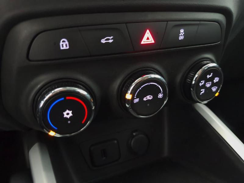 Chevrolet Onix Plus 10tat - foto 5