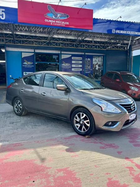 NISSAN VERSA 16 UNIQUE