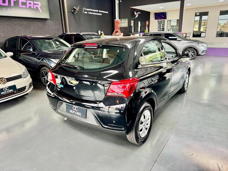 Chevrolet Onix 10mt LT - foto 4