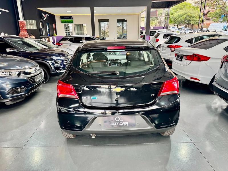 Chevrolet Onix 10mt LT - foto 5