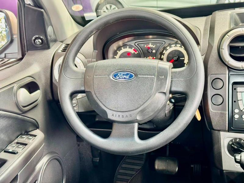 Ford EcoSport XLT 2.0 Flex - foto 8