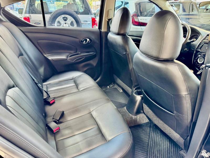 Nissan Versa 16sl CVT - foto 13