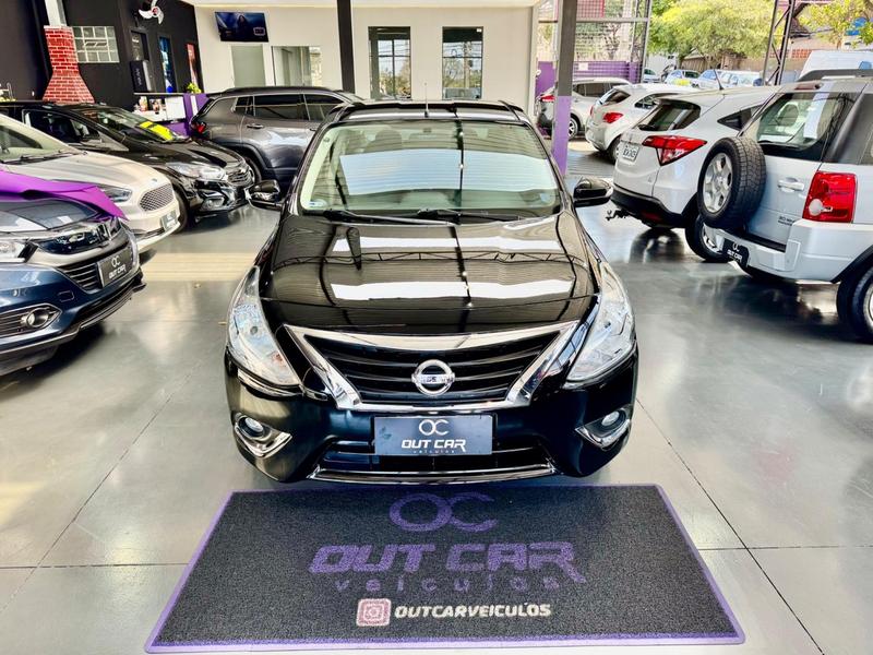 Nissan Versa 16sl CVT - foto 2