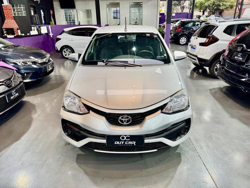 Toyota Etios Hb Xs 1.5 At - foto 2
