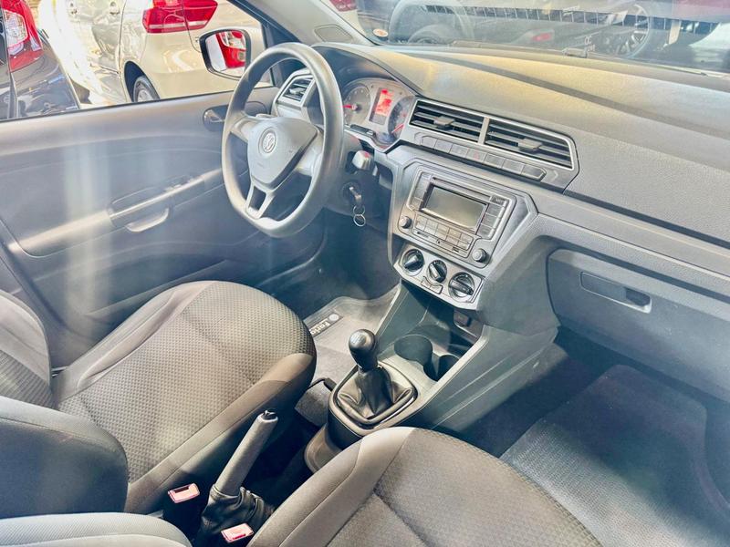 Volkswagen Voyage MPI - foto 12