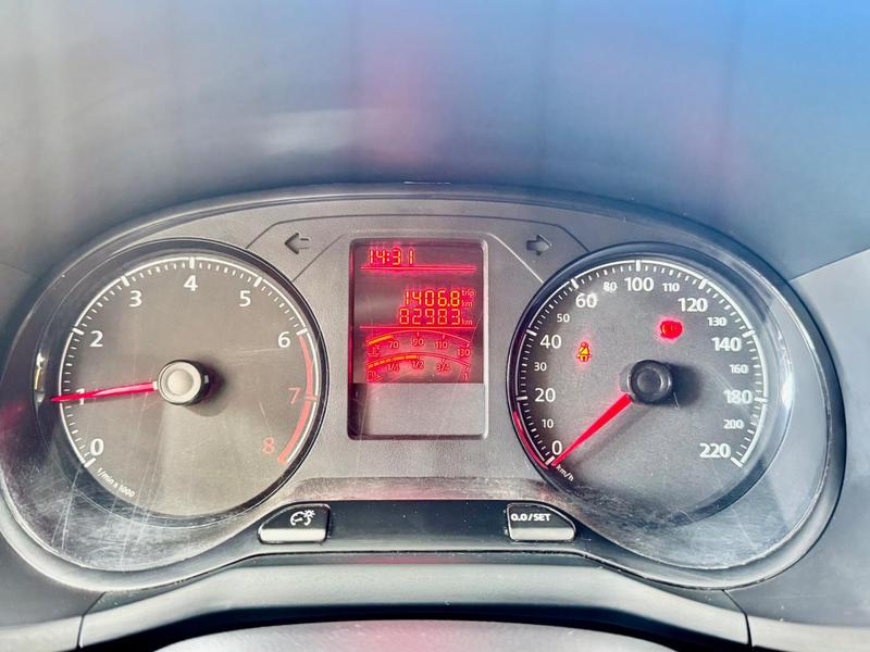 Volkswagen Voyage MPI - foto 14
