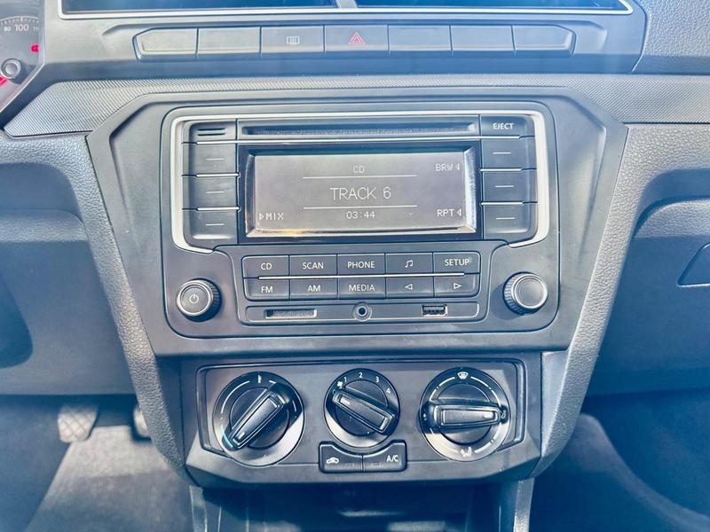 Volkswagen Voyage MPI - foto 15