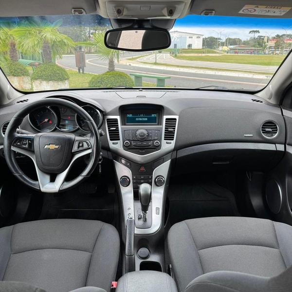 Chevrolet Cruze LT 1.8 Ecotec 16V Flex Automático - foto 12