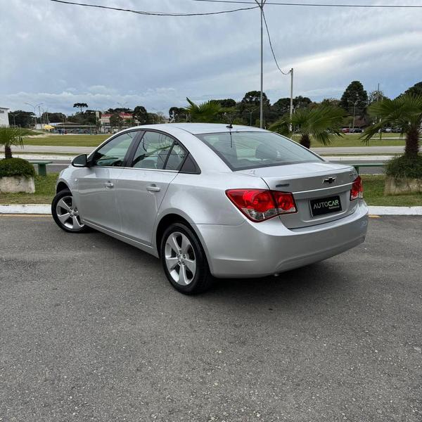 Chevrolet Cruze LT 1.8 Ecotec 16V Flex Automático - foto 5