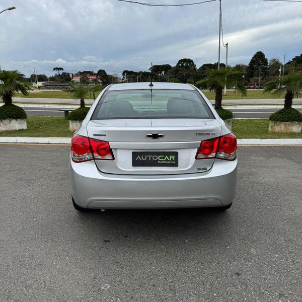 Chevrolet Cruze LT 1.8 Ecotec 16V Flex Automático - foto 6