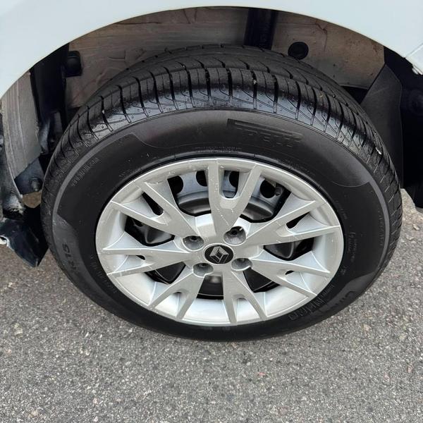 Renault Sandero 1.0 12V Sce Flex Authentique Manual - foto 14