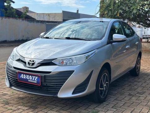 TOYOTA YARIS SA XL15LIVE