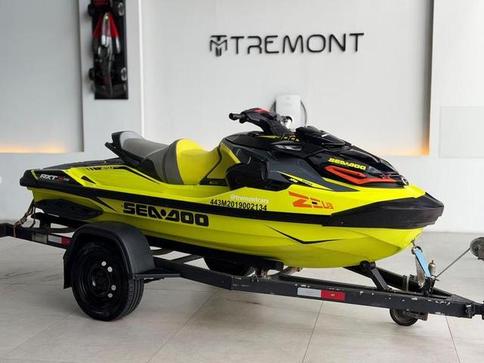 BOMBARDIER SEA DOO