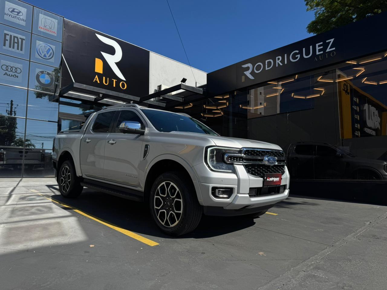 FORD Ranger Limited 3.0TDi V6 24v 4WD C.D. 2024 - miniatura 2