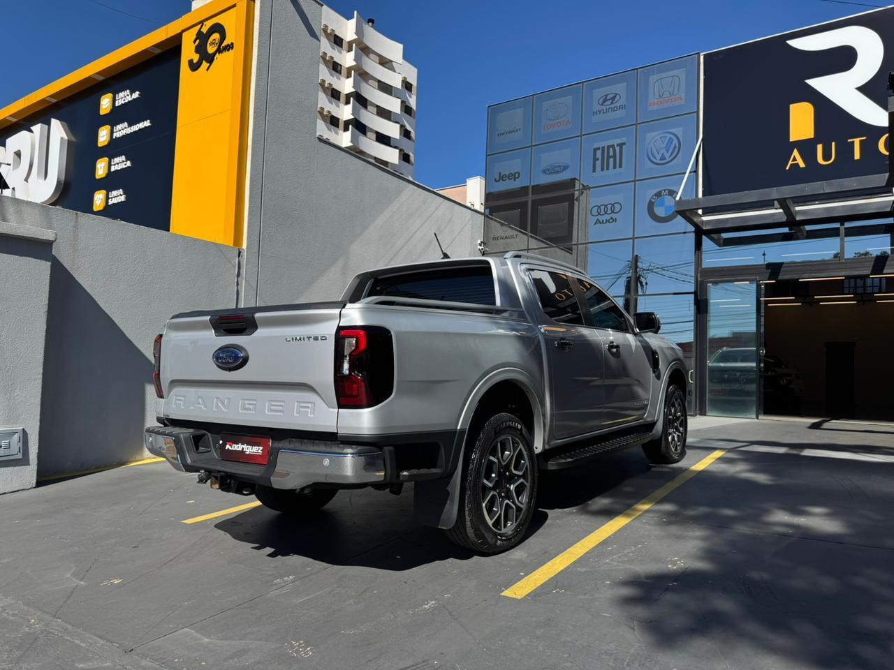 FORD Ranger Limited 3.0TDi V6 24v 4WD C.D. 2024 - miniatura 5