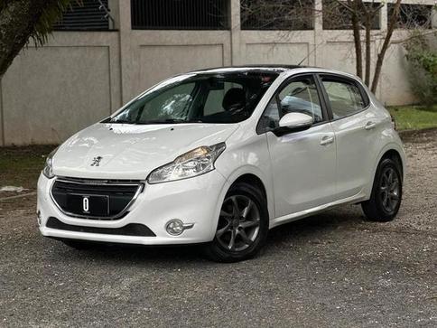 PEUGEOT 208 ALLURE