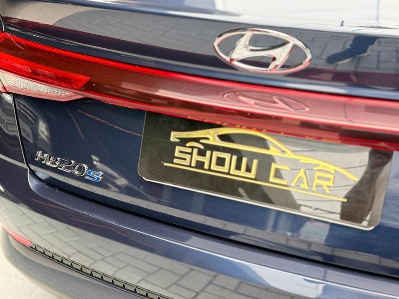Hyundai HB20S Comfort Plus 1.0 12V Flex Mec - foto 9