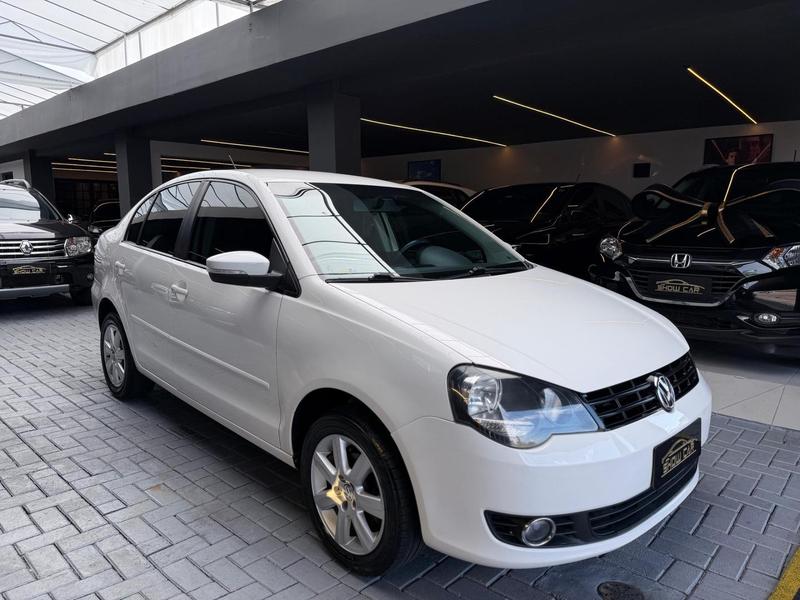 Volkswagen Polo Sedan 1.6 - foto 3