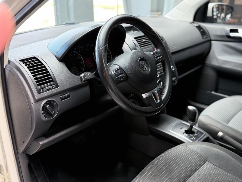 Volkswagen Polo Sedan 1.6 - foto 10