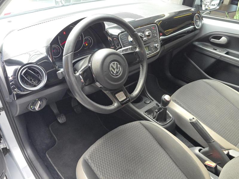 Volkswagen Up! Cross 1.0 TSI Total Flex 12V 5P - foto 10