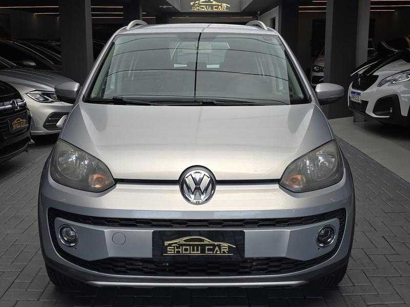 Volkswagen Up! Cross 1.0 TSI Total Flex 12V 5P - foto 2