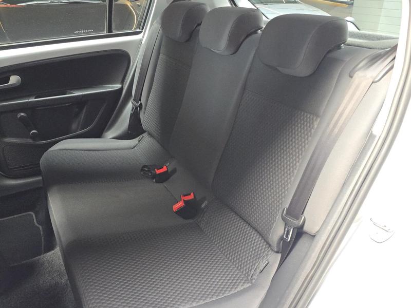 Volkswagen Up! Cross 1.0 TSI Total Flex 12V 5P - foto 13