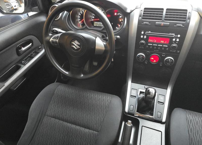 Suzuki Grand Vitara 2wd 4X2 2.0 16V 4P Manual - foto 9