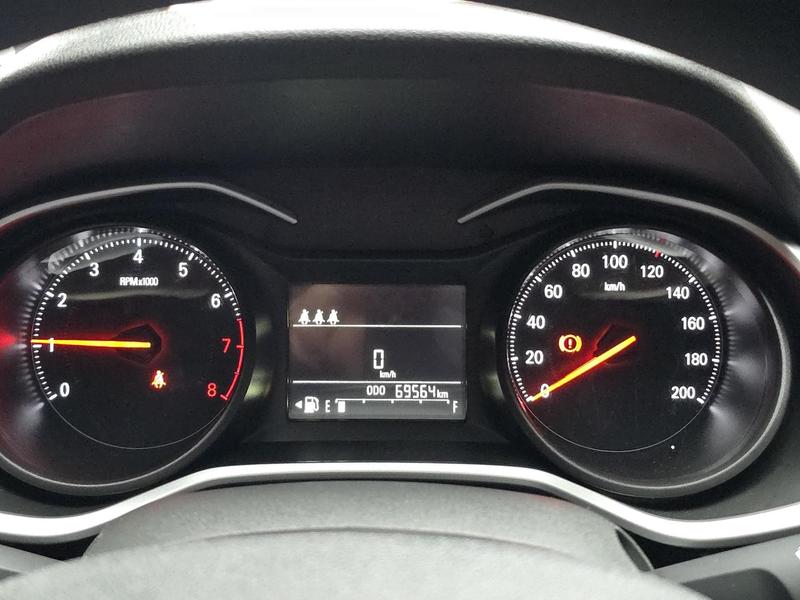 Chevrolet Onix 10mt - foto 7