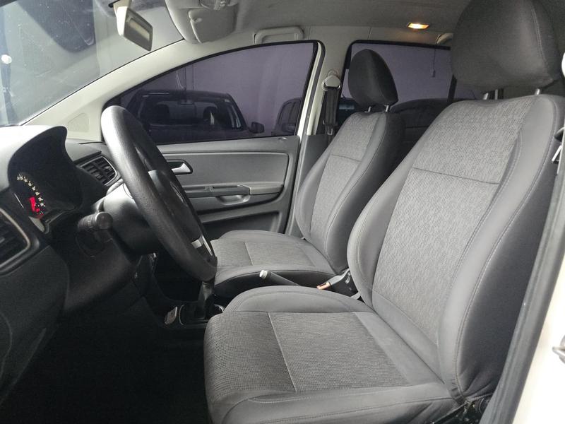 Volkswagen Fox Prime Higli. 1.6 Total Flex 8V 5P - foto 14