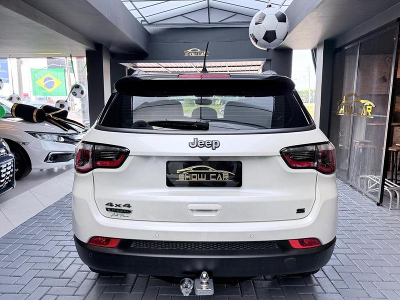 Jeep Compass Limited 2.0 4X4 Diesel 16V Aut. - foto 5