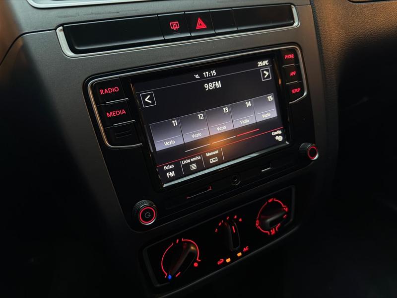 Volkswagen Fox Connect Mb - foto 15