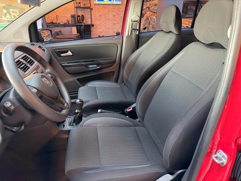 Volkswagen Fox Connect Mb - foto 13