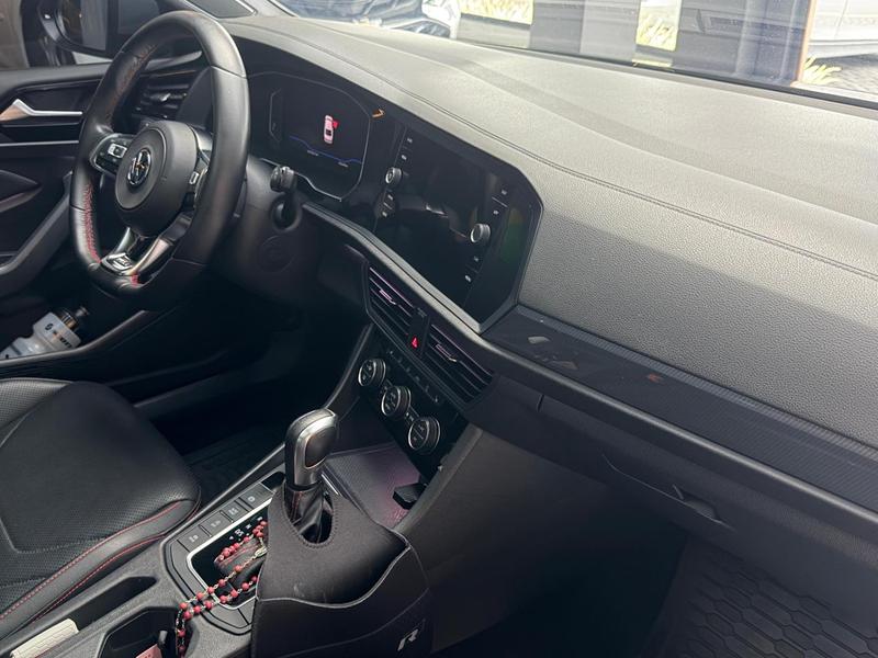 Volkswagen Jetta GLi 350 TSI 2.0 16V 4P Automático - foto 12